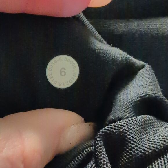 Lululemon Loungeful High-rise Jogger Black fleece cozy warm size 6 - Picture 4 of 12